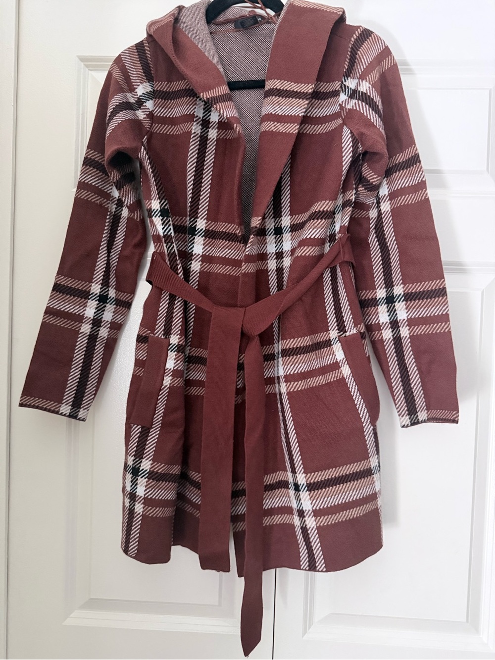 Tahari Plaid Hooded Knit Cardigan Sweater | Belted | Size Small